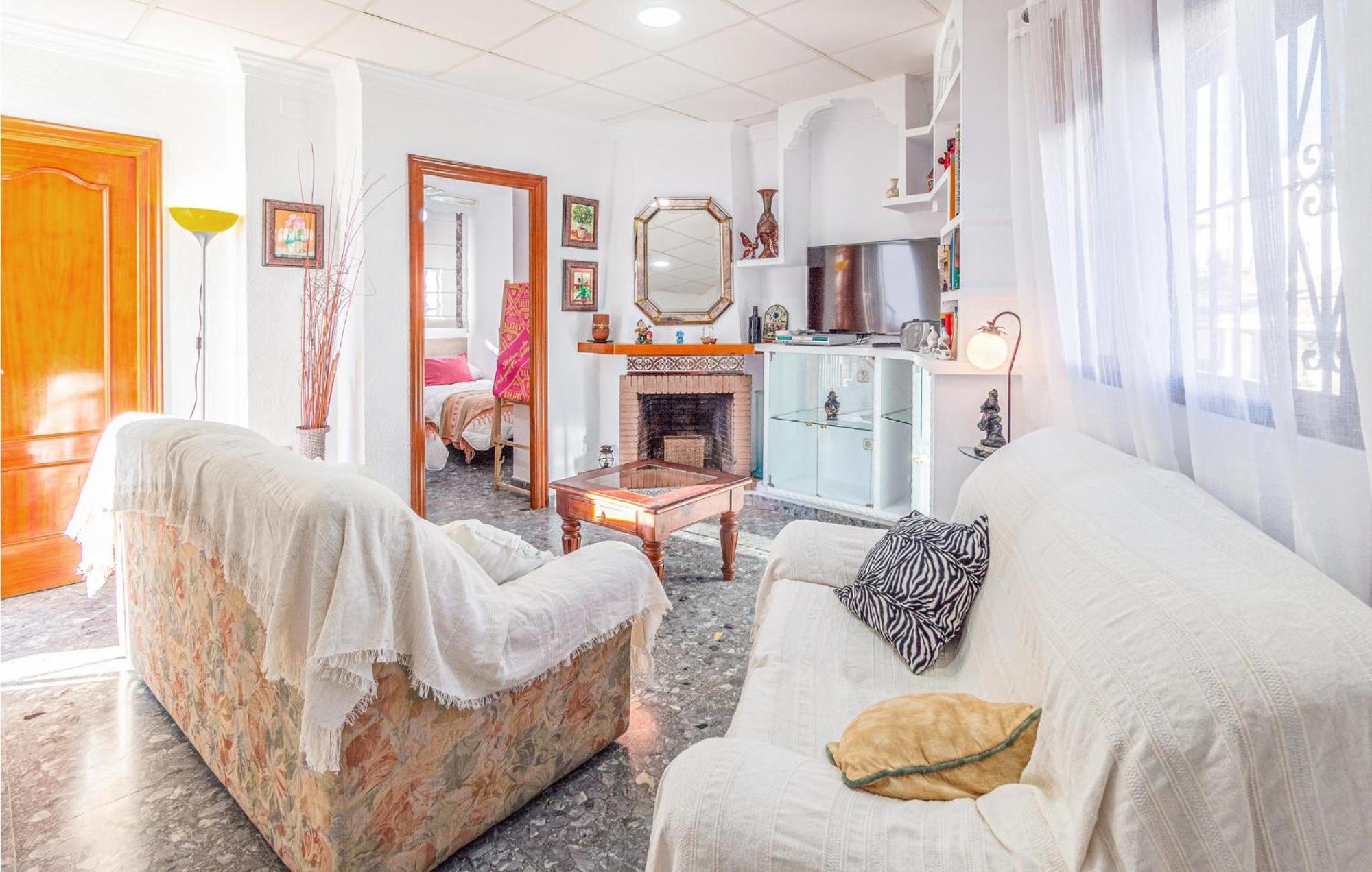 Stunning Home In Mlaga With 2 Bedrooms And Wifi Malaga Exterior photo